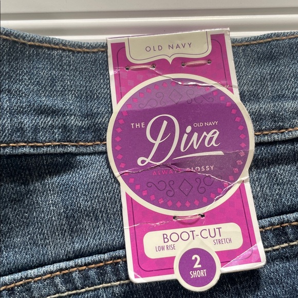 OLD NAVY THE DIVA WOMENS BOOTCUT DEMIM BLUE  JEANS SIZE 2 NWT - Picture 8 of 9